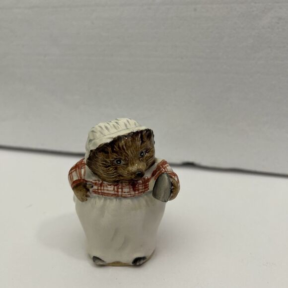 Mrs Tiggy 1948 Winkle Beatrix Potter Hedgehog Peter Rabbit‎ SKU 5613 - Picture 1 of 6